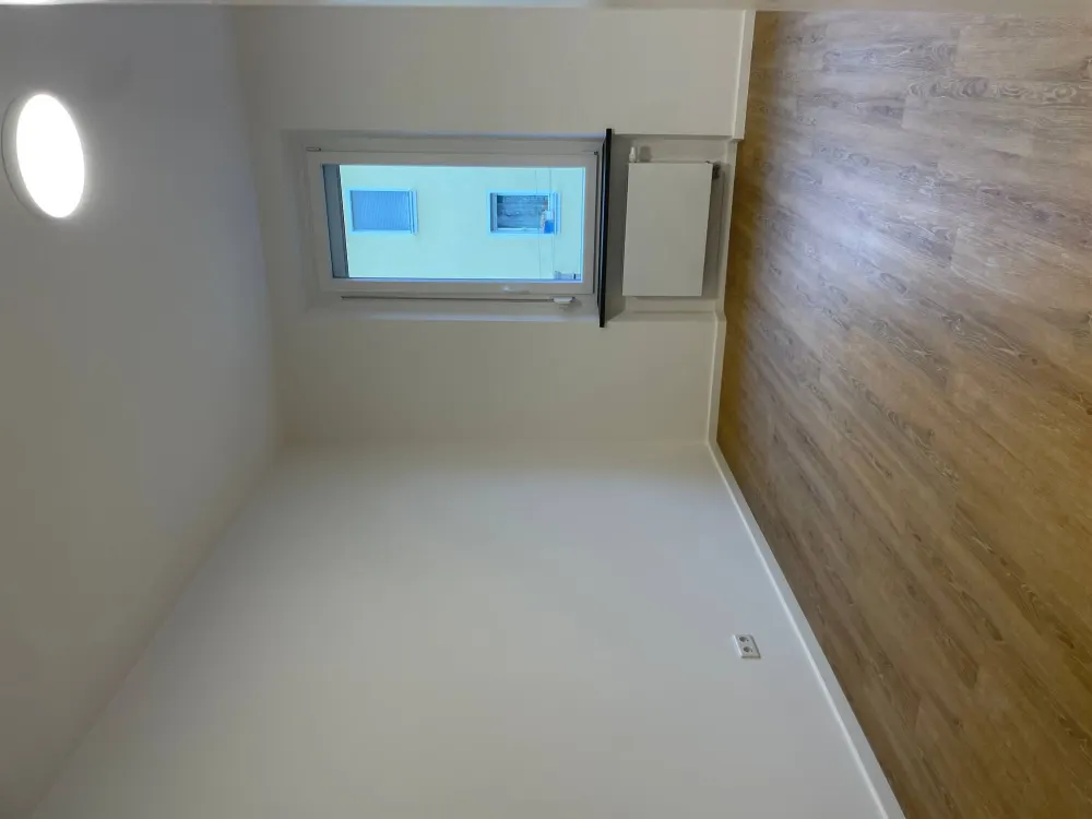 Alles NEU - 2Zi,Kü,Bad, Altbauwohnung - ab sofort
