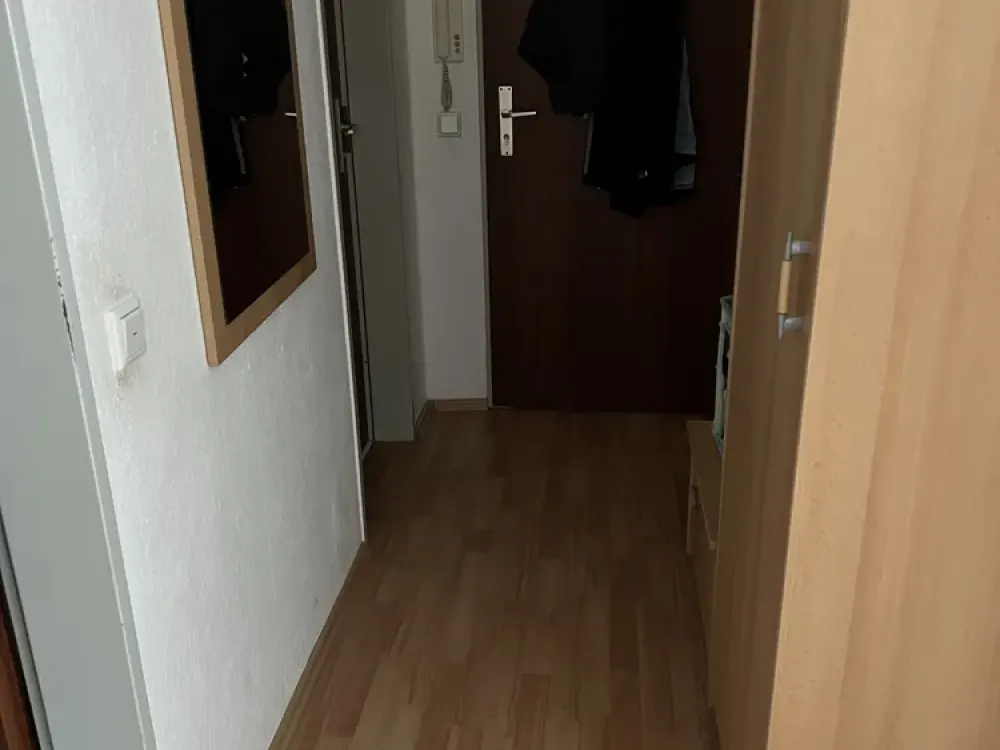 Bright and Friendly 3-Room Apartment on the 1st Floor for Rent