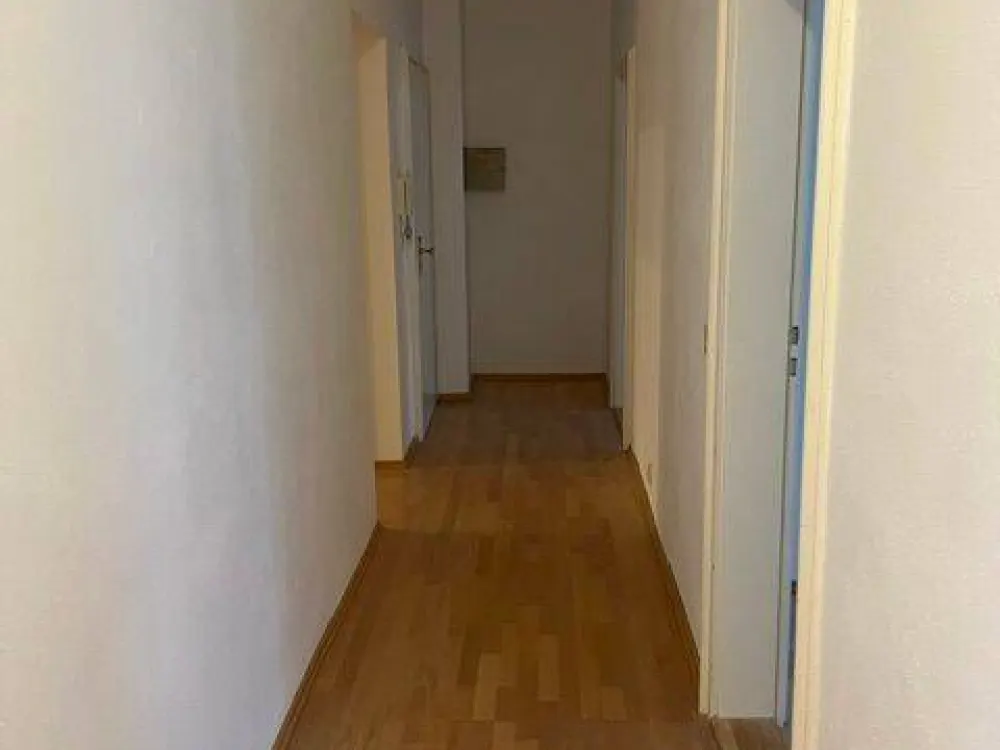 Seltenheit: 5-Zimmer-Altbauwohnung zentral in der Isarvorstadt mit Balkon