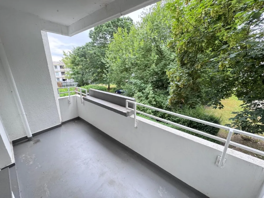 Gemütliche Wohlfühlwohnung im 1. Obergeschoss mit Sonnenbalkon