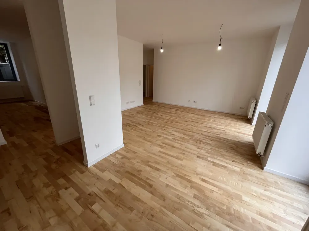 Very beautiful 4-room condominium on the ground floor, WE 2a-1 with garden share