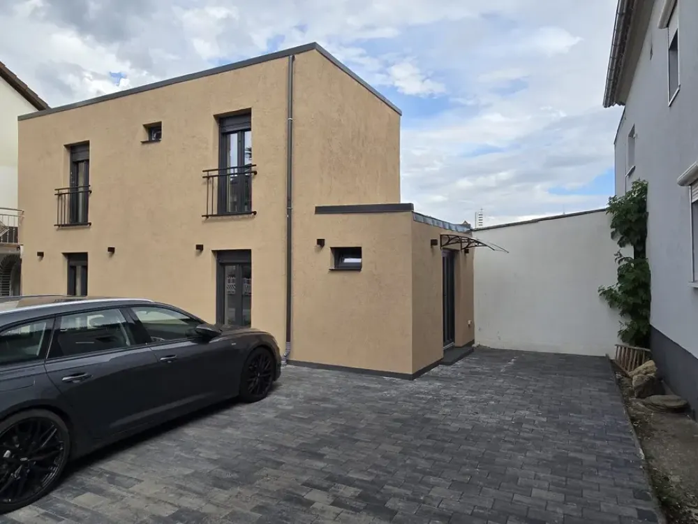 Erstbezug - Komplettes Haus statt klassische Wohnung