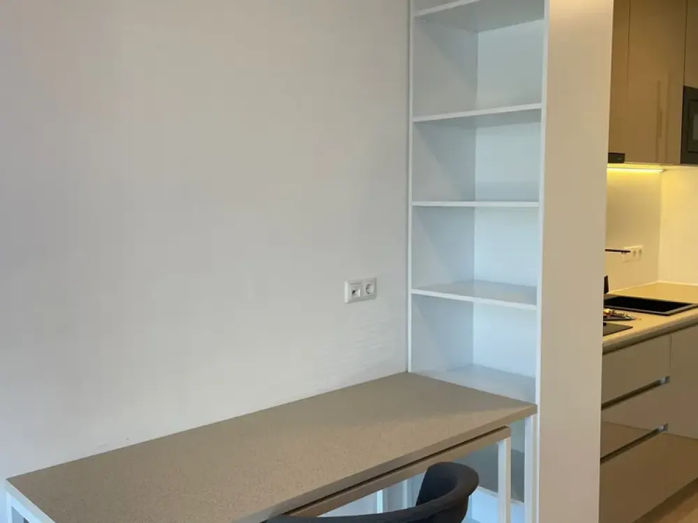 Student Apartment, furnished - Gym, Co-Working and Community rooms