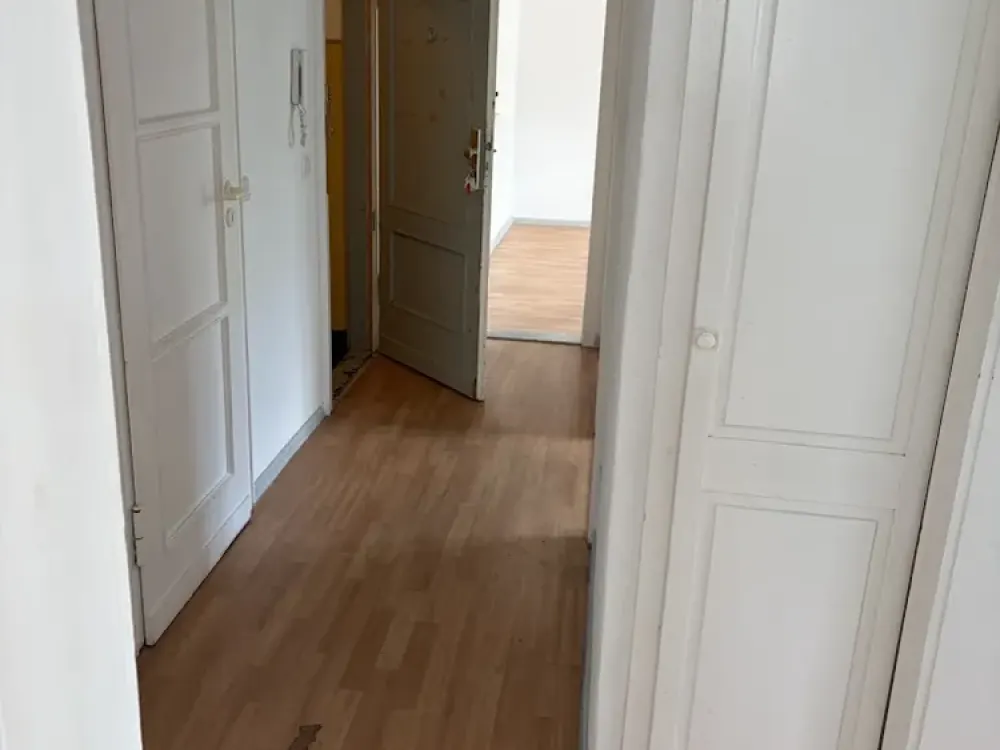 2 Zimmerwohnung (für bestimmte Einkommensgrenzen) ab sofort!