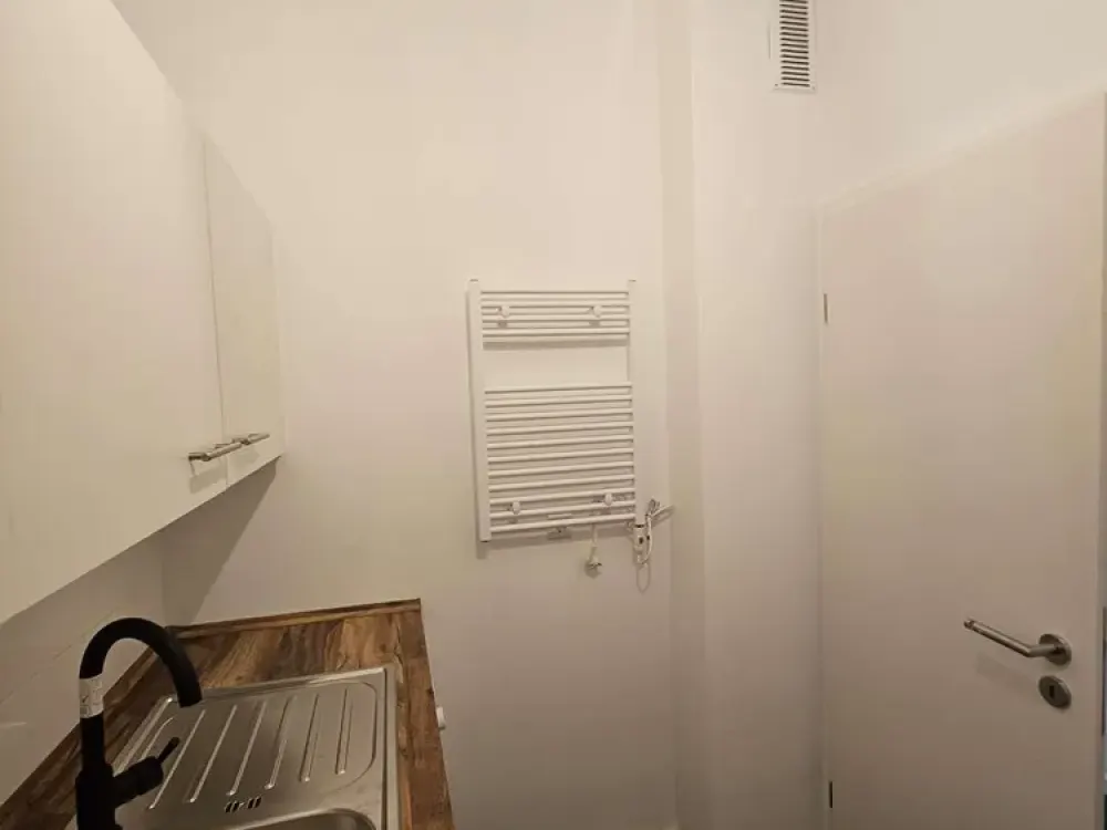 Modernisierte 1,5 -Zimmer Wohnung