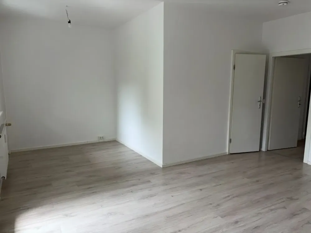 Frischer Look - Großzügiges Familienapartment freut sich auf Sie!