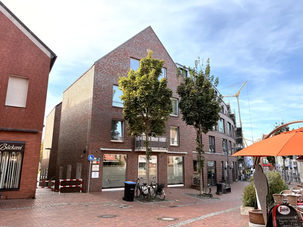 Spacious Living with Style, in the Heart of Greven