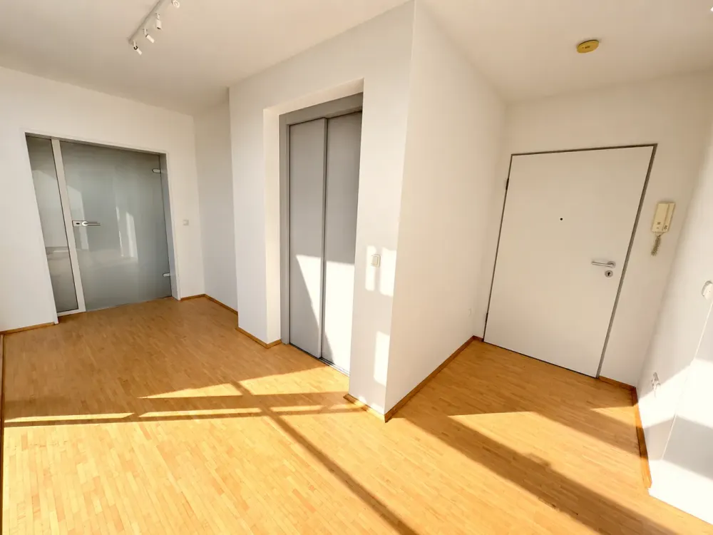 Spacious Living with Style, in the Heart of Greven