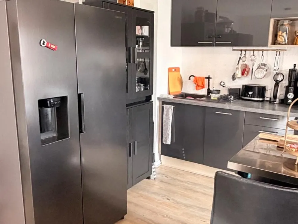 Nachmieter 3 Zimmer Wohnung in Düsseldorf Rath Neubau
