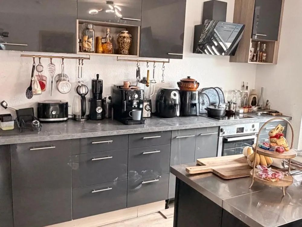 Nachmieter 3 Zimmer Wohnung in Düsseldorf Rath Neubau