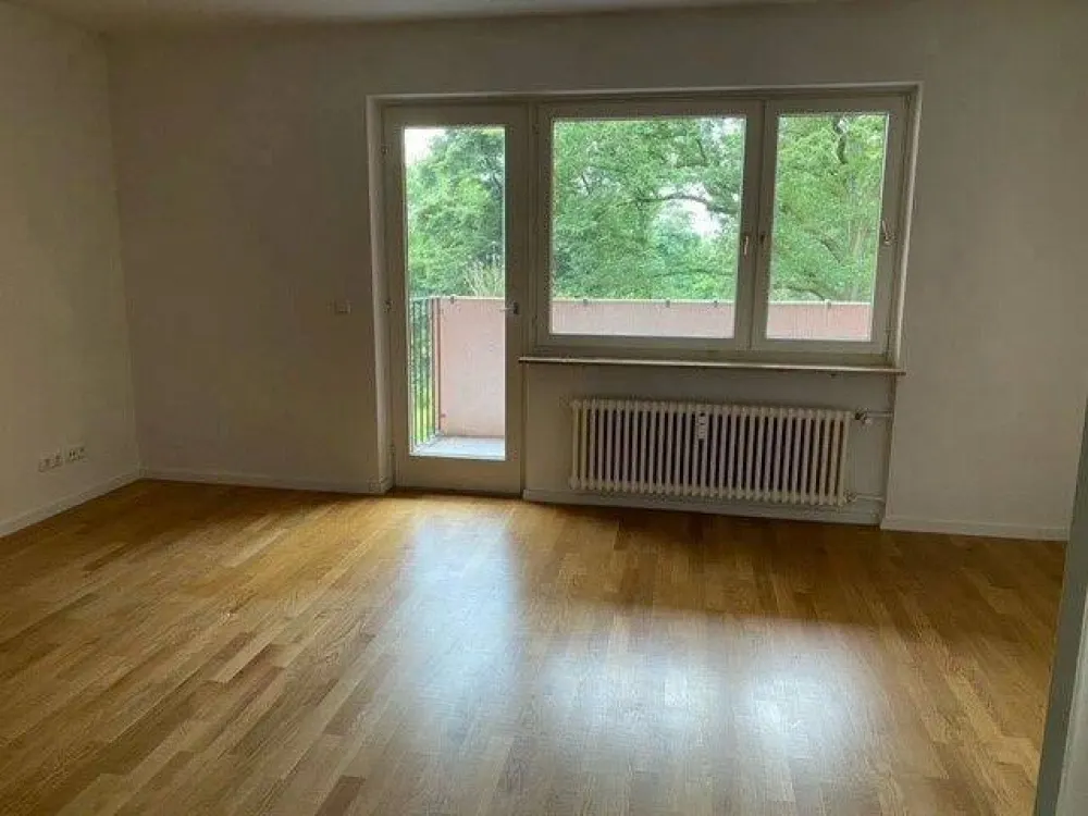 Stylish 1-Room Apartment with Balcony