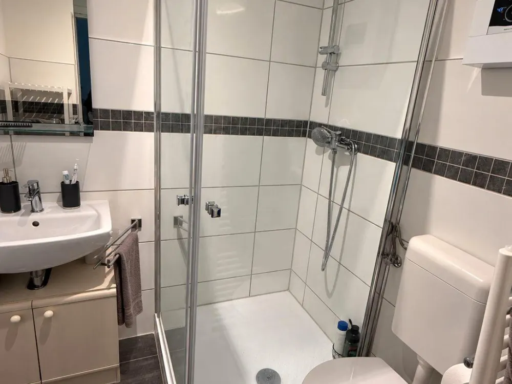 Gepflegtes 1-Zimmer Apartment / Wohnung mit neuem Bad