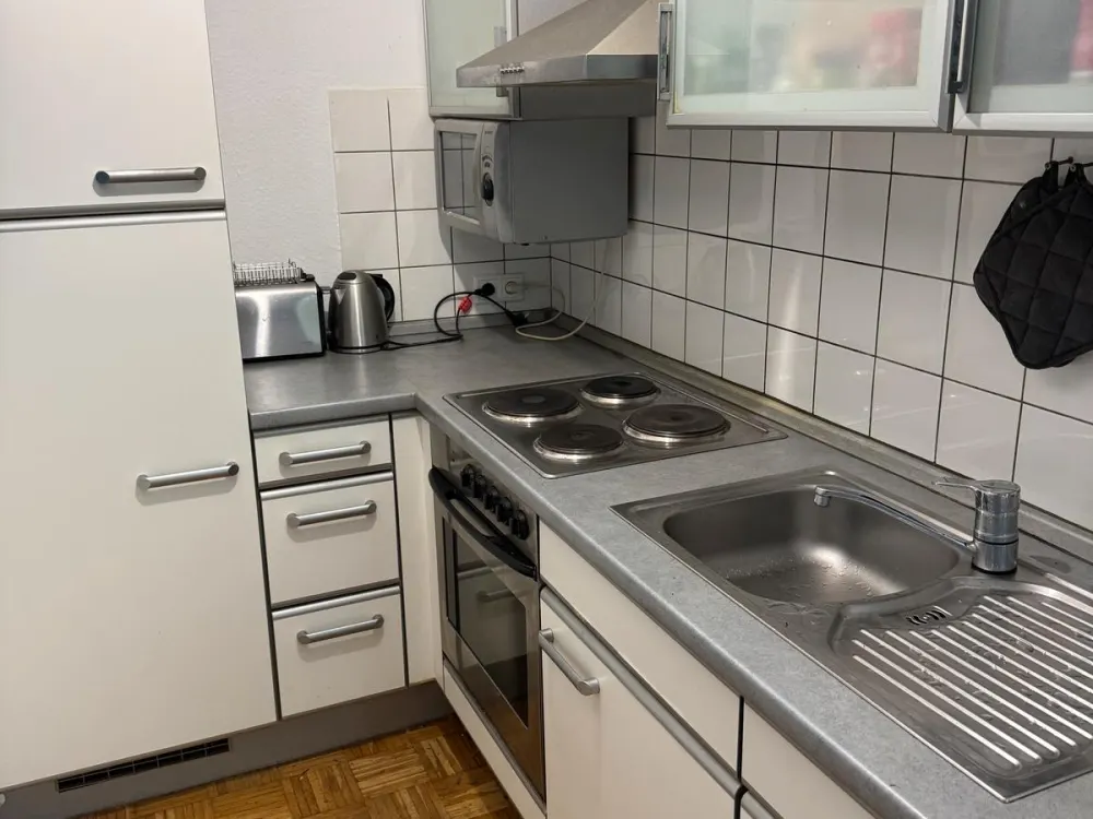 Gepflegtes 1-Zimmer Apartment / Wohnung mit neuem Bad