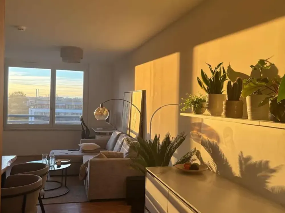 Charmante 2-Zimmer-Wohnung mit Balkon und moderner Einbauküche