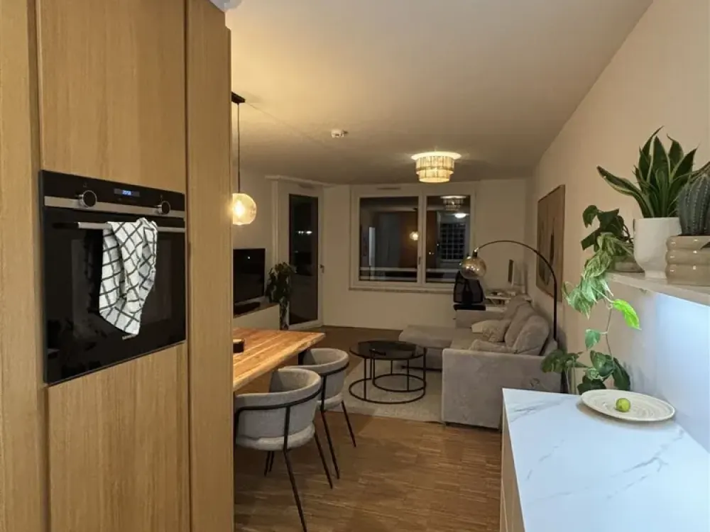 Charmante 2-Zimmer-Wohnung mit Balkon und moderner Einbauküche