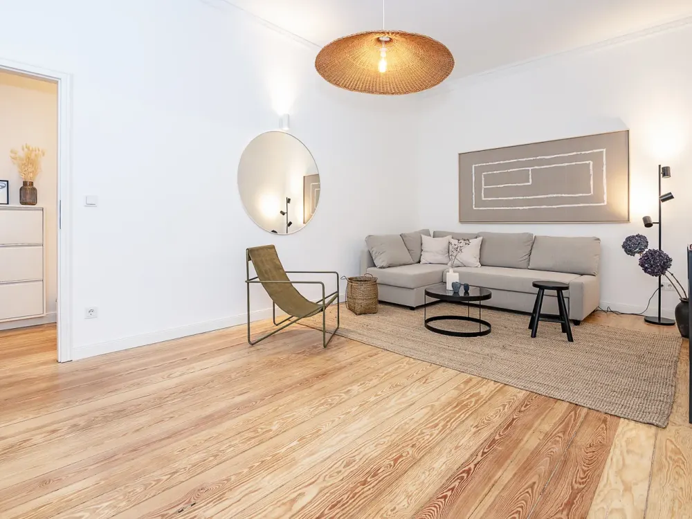 Sanierte 2 Zimmerwohnung in Bestlage von Charlottenburg