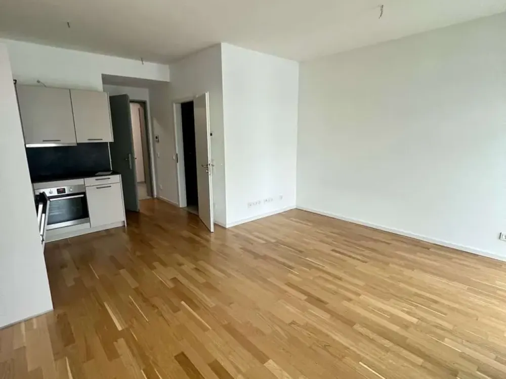 2 Zimmer mit Terrasse