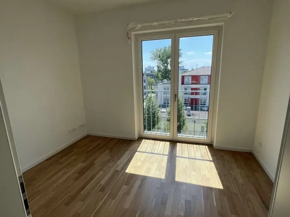 2 Zimmer mit Terrasse