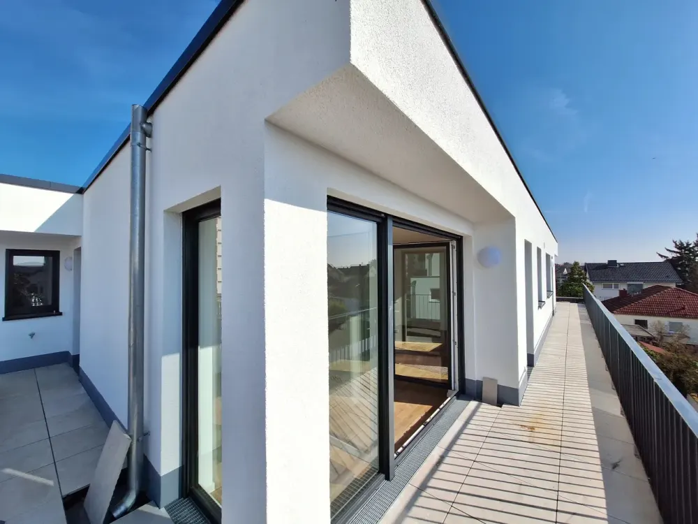 Über den Dächern von Nauheim - Tolle Penthouse Wohnung mit Aufzug