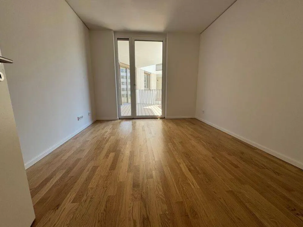 Schöne Wohnung: großzügige 4-Zimmer Wohnung im Erstbezug
