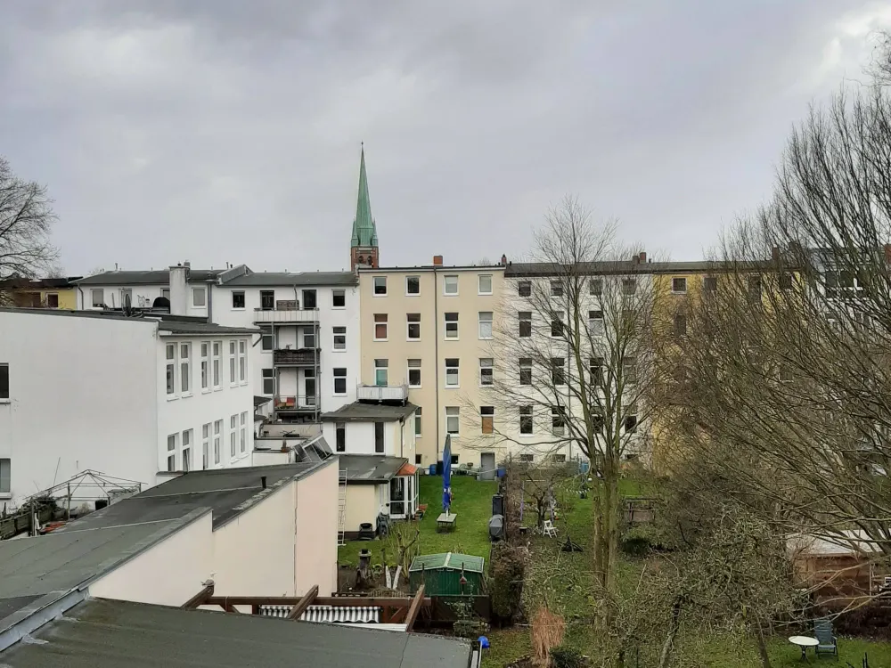 ab 01.01.2027, Wohnen auf Zeit für max. 9 Monate, wir vermieten eine kleine möbilierte 2-Raumwohnung in der KTV, keine Monteure, keine WG´s