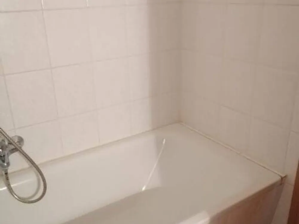 1-Raum Wohnung im DG