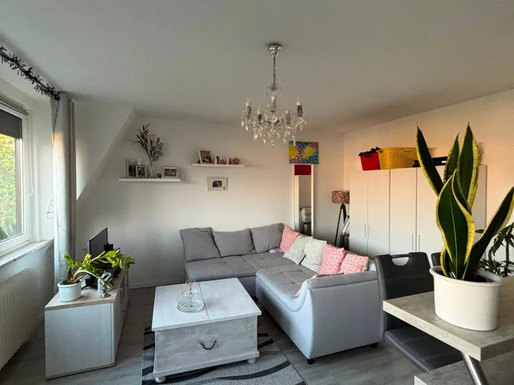 Hübsch u. modern: 1 Zi. Wohnung ab 01.11. frei