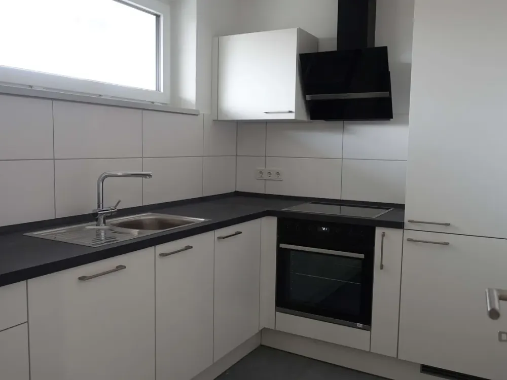 Schicke 3 Zimmer-WE., 2024 neu saniert, EBK, Balkon