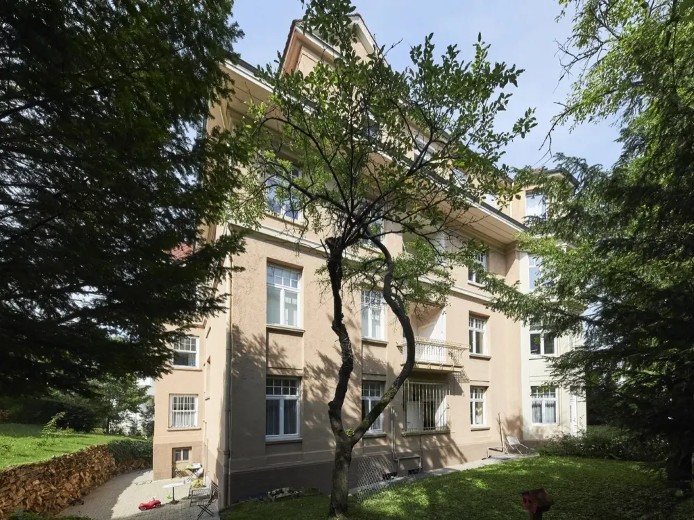 Erdgeschossetagenwohnung mit Stil und Können renoviert
