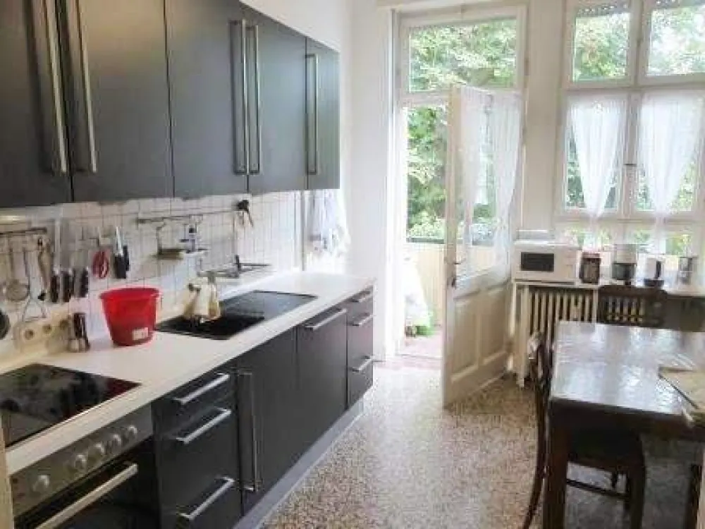 Möbliertes WG-Zimmer in Jugendstilhaus, Nauwieser Viertel