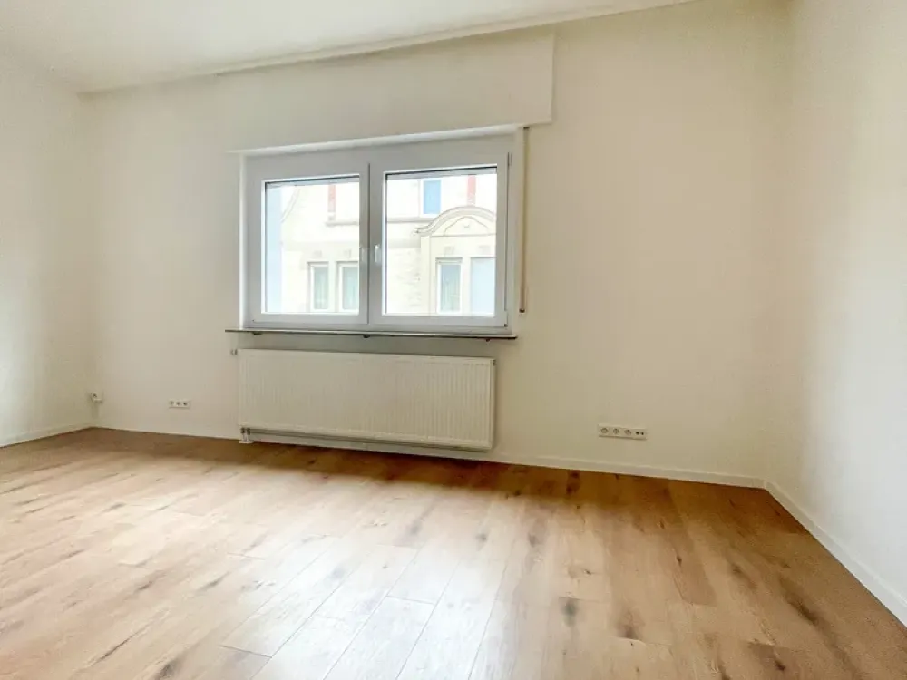 *moderner Altbau mit Charme - stilvoll und zentral*