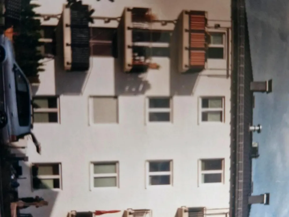 Mietwohnung in Neuenhagen neuwertig mit Kamin und hochwertig. EBK