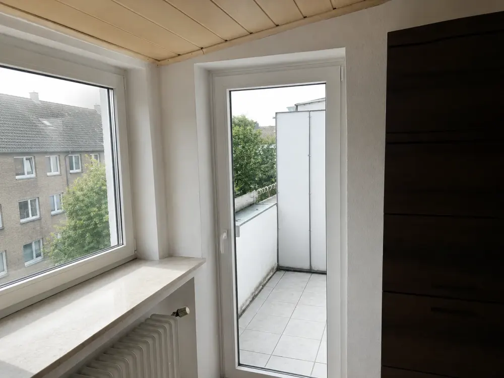 Großzügige 2-Zimmer-Wohnung mit Balkon in Bochum, Overdyker Straße