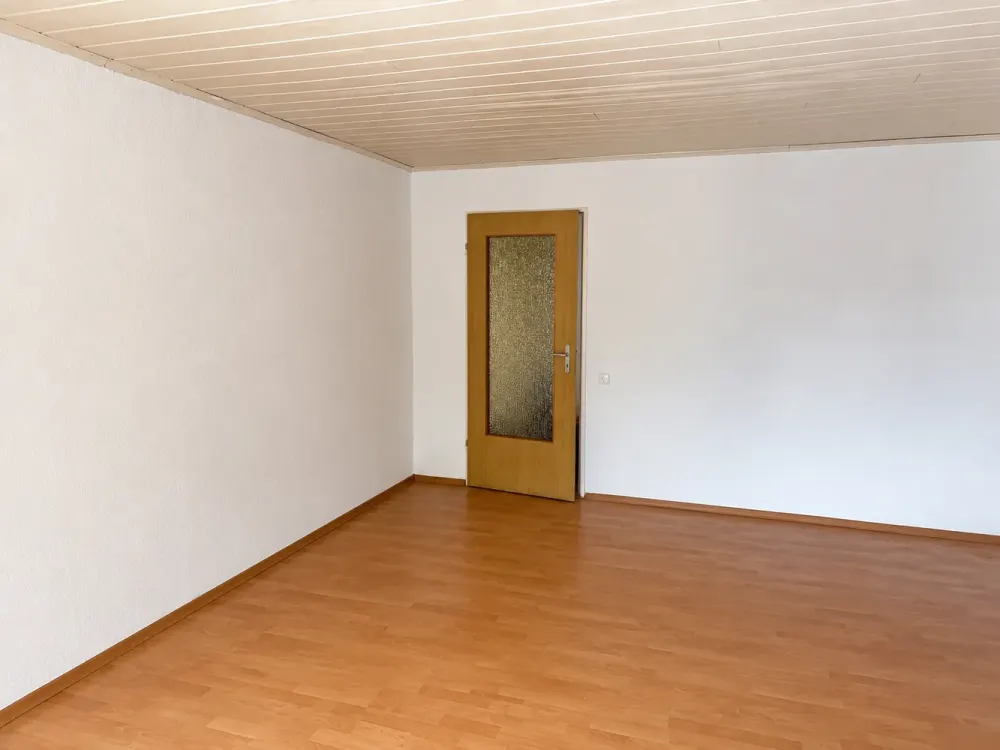 Großzügige 2-Zimmer-Wohnung mit Balkon in Bochum, Overdyker Straße