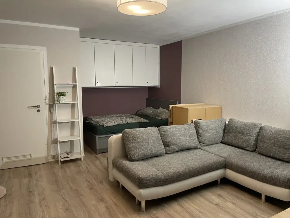 1 Zimmer, Küche, Bad, Balkon, TG-Platz frei ab 01.10.2026