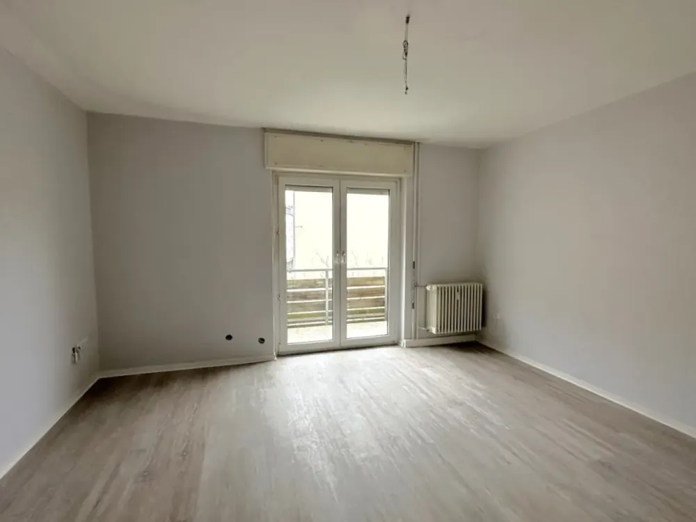 السكن في دورلاخ: 3 غرف مع شرفة