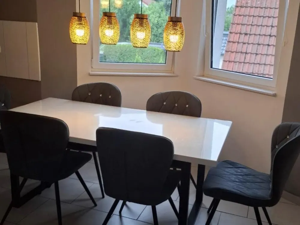 Eine 3-Zimmer Wohnung 97,5 qm mit Balkon