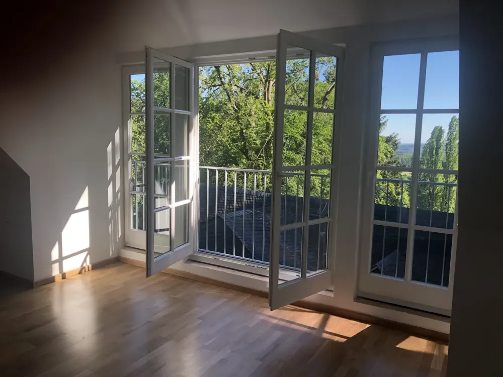 Naturnahe 4-Zimmer-DG-Wohnung mit Fernblick ins Grüne
