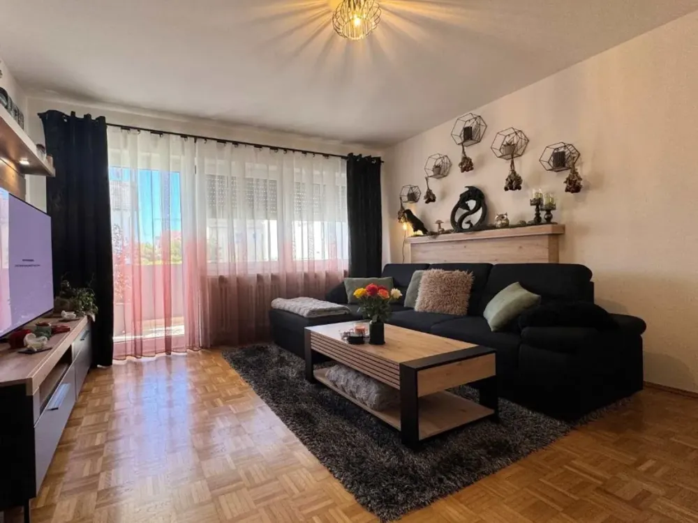 Ruhige Lage - schöne 2 Zi.-Wohnung mit Süd-Balkon
