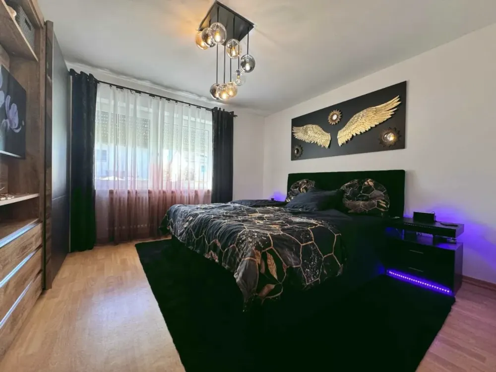 Ruhige Lage - schöne 2 Zi.-Wohnung mit Süd-Balkon