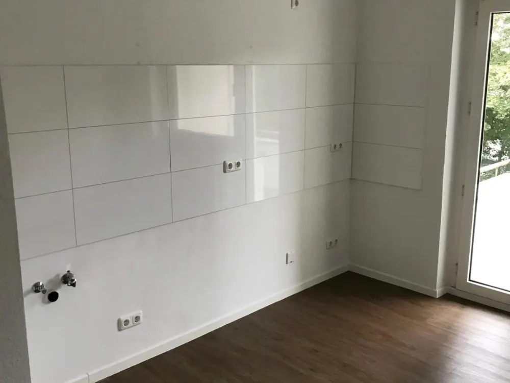 47604/75 Modernisierte 2-Zimmer-Wohnung mit Balkon in Köln-Weidenpesch
