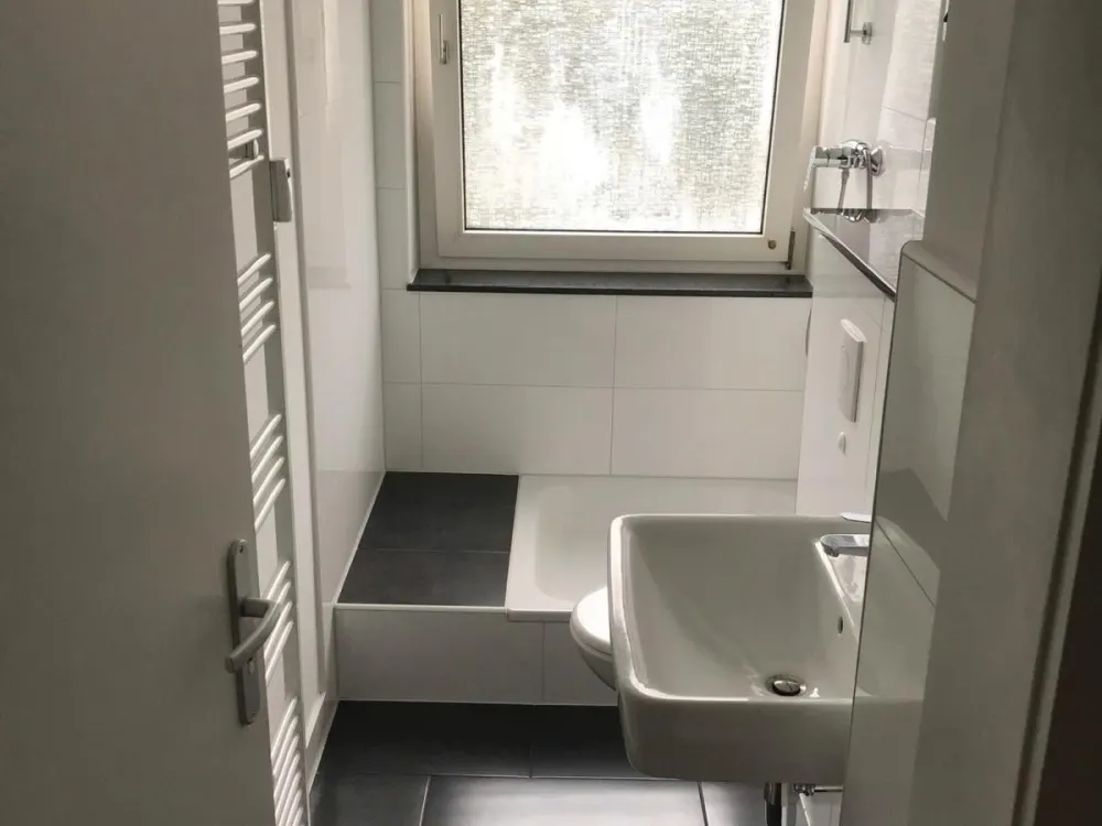 47604/75 Modernisierte 2-Zimmer-Wohnung mit Balkon in Köln-Weidenpesch