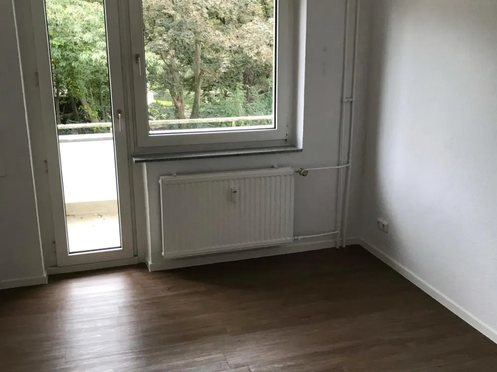 47604/75 Modernisierte 2-Zimmer-Wohnung mit Balkon in Köln-Weidenpesch