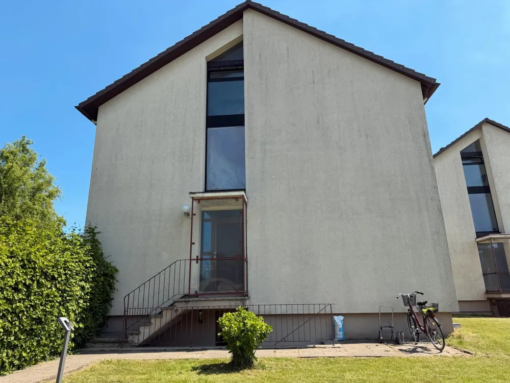 1 Zimmer Dachgeschoss Wohnung in Isernhagen