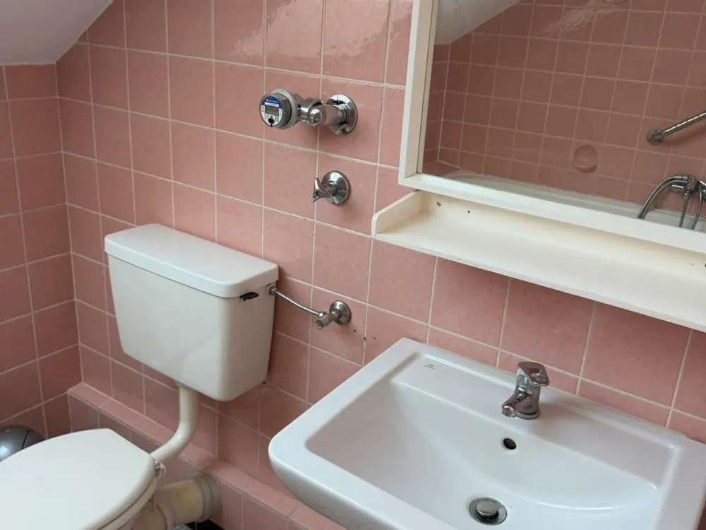 1 Zimmer Dachgeschoss Wohnung in Isernhagen