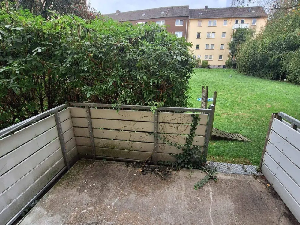 2 Zimmer Erdgeschoss frisch renoviert am Hafen