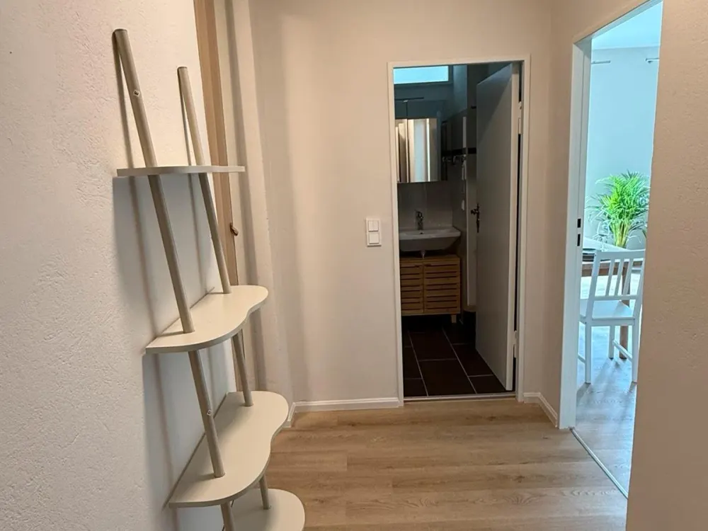 Große und helle 1-Zimmer Wohnung in Mitte Tiergarten