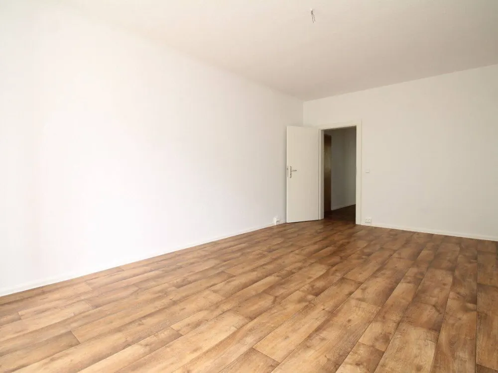 Erstbezug mit Balkon und bodengleicher Dusche