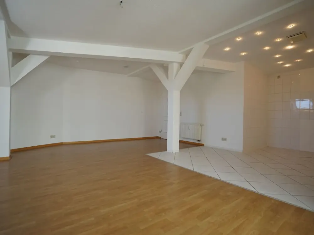 3-Raumwohnung mit Atrium in Dachgeschoss nähe TU-Dresden