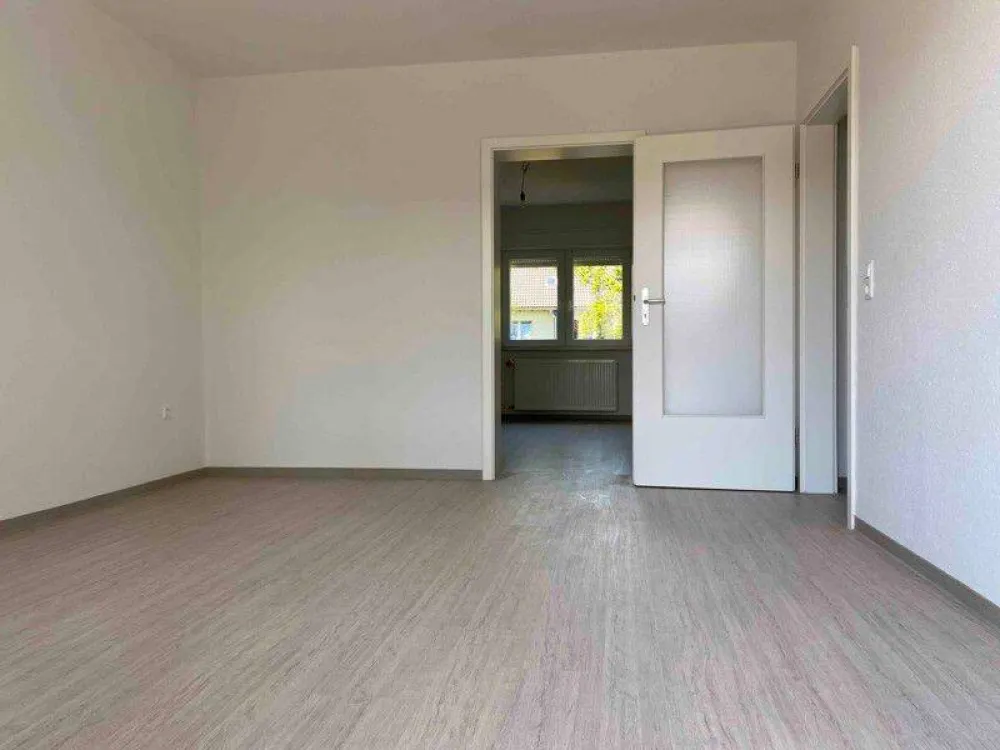 3-Zimmer Erdgeschosswohnung mit Dusche